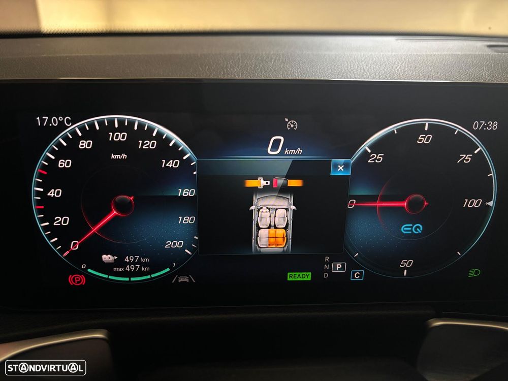 Mercedes-Benz EQB 300 4Matic - 11