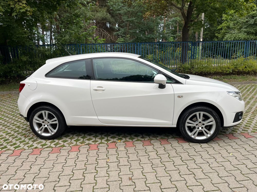 Seat Ibiza SC 1.6 16V DSG Style - 6