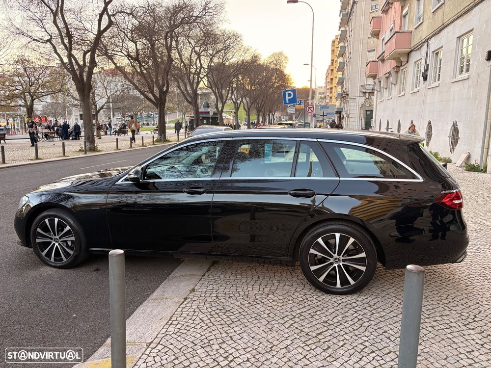 Mercedes-Benz E 300 - 4