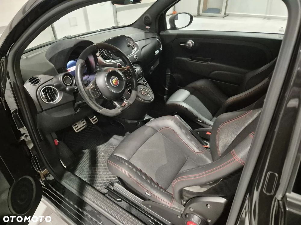 Abarth 695C 1.4 T-Jet 16v MTA - 10