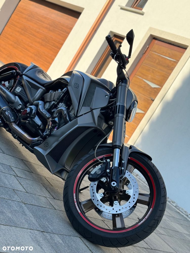Harley-Davidson V-Rod Night Rod - 4