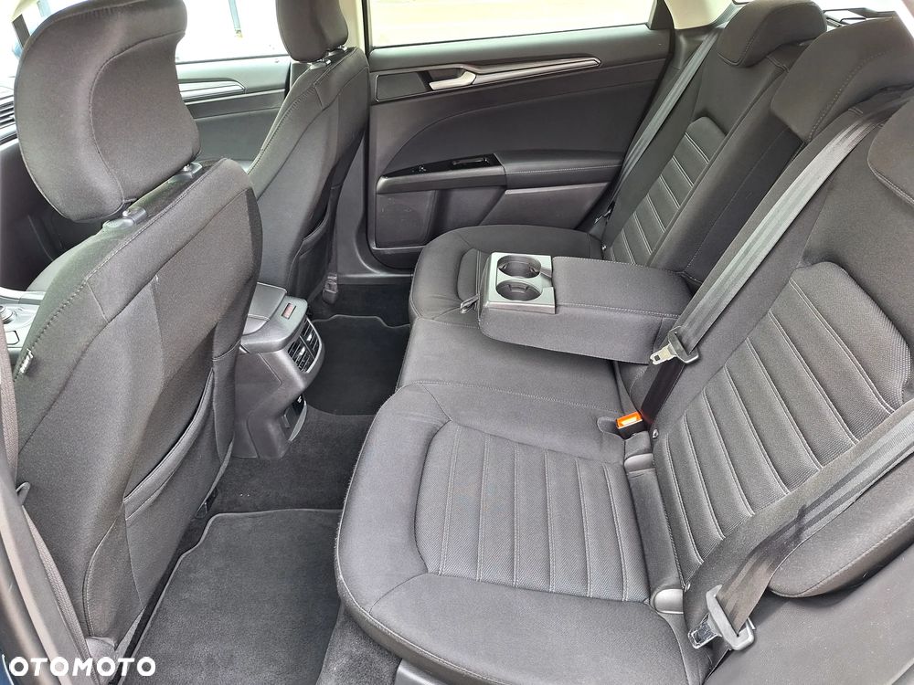 Ford Mondeo 2.0 EcoBlue Titanium - 21