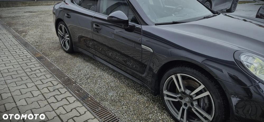 Porsche Panamera Platinum Edition - 13