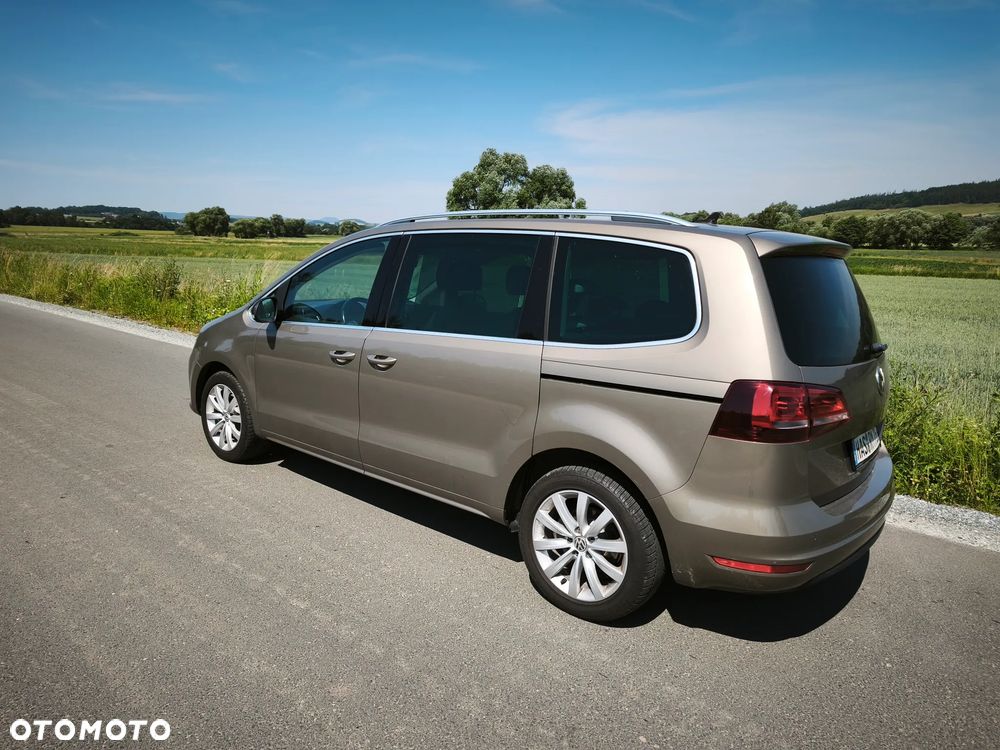 Volkswagen Sharan 2.0 TDI DSG BlueMotion Technology Life - 2