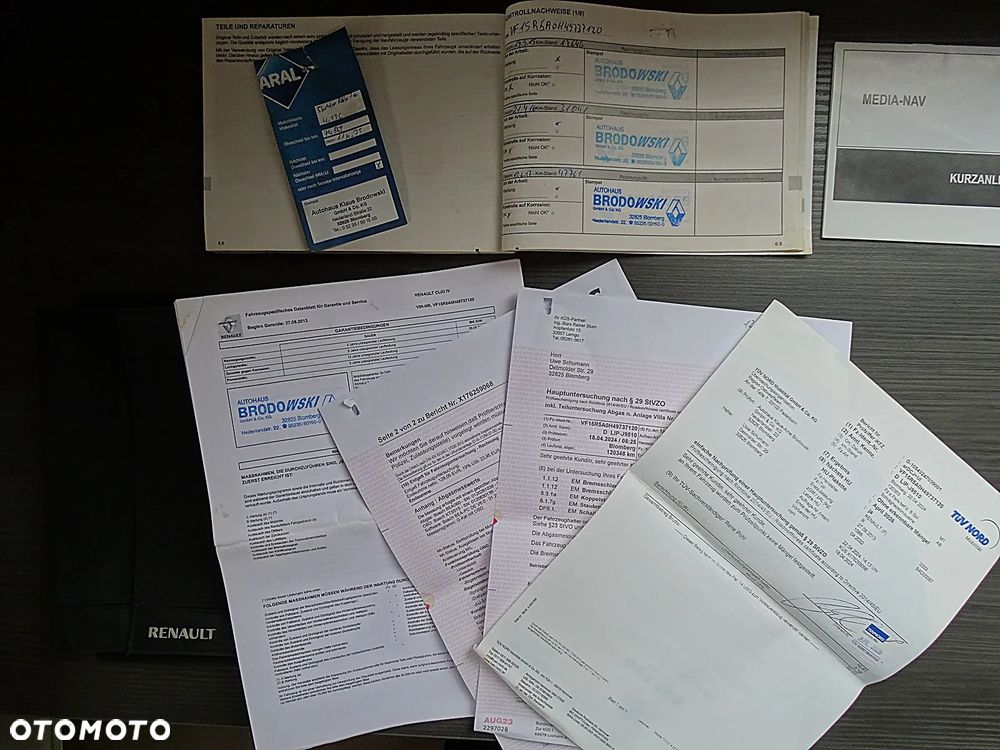 Renault Clio TCe 90 Limited - 37