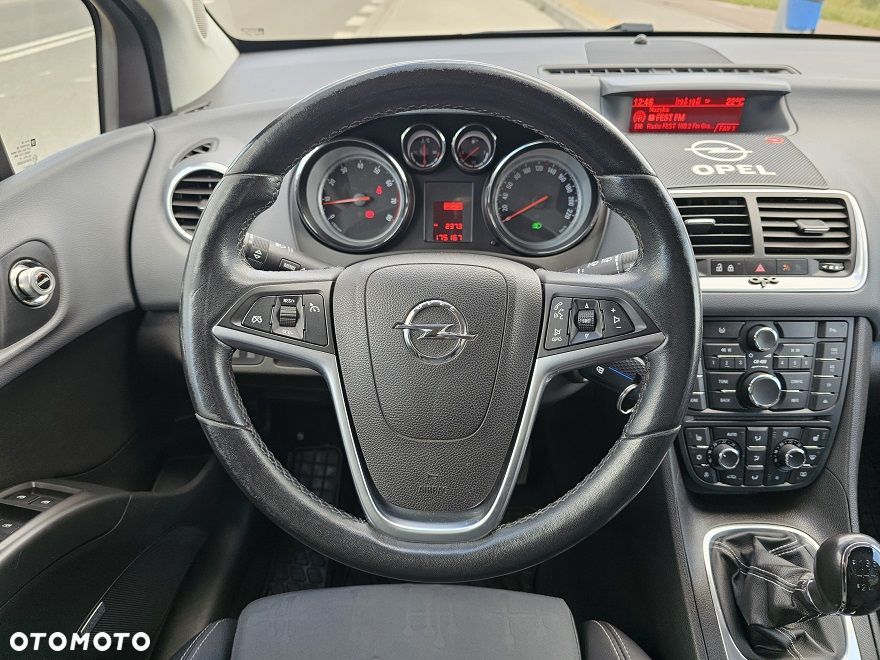 Opel Meriva 1.4 T Cosmo S&S - 25