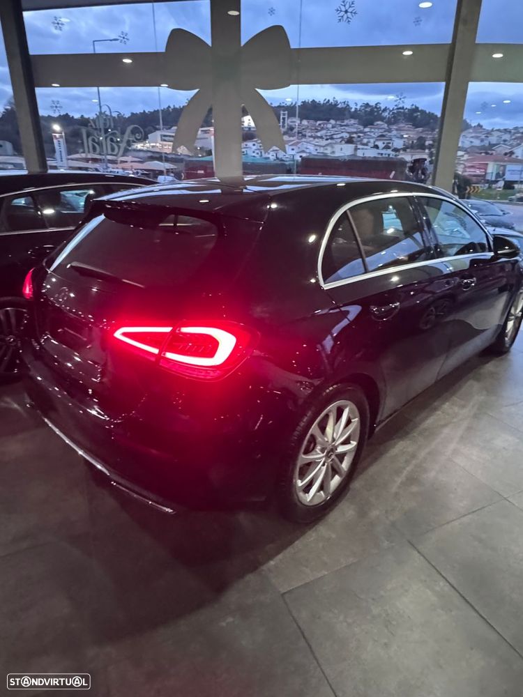 Mercedes-Benz A 180 7G-DCT Progressive - 16