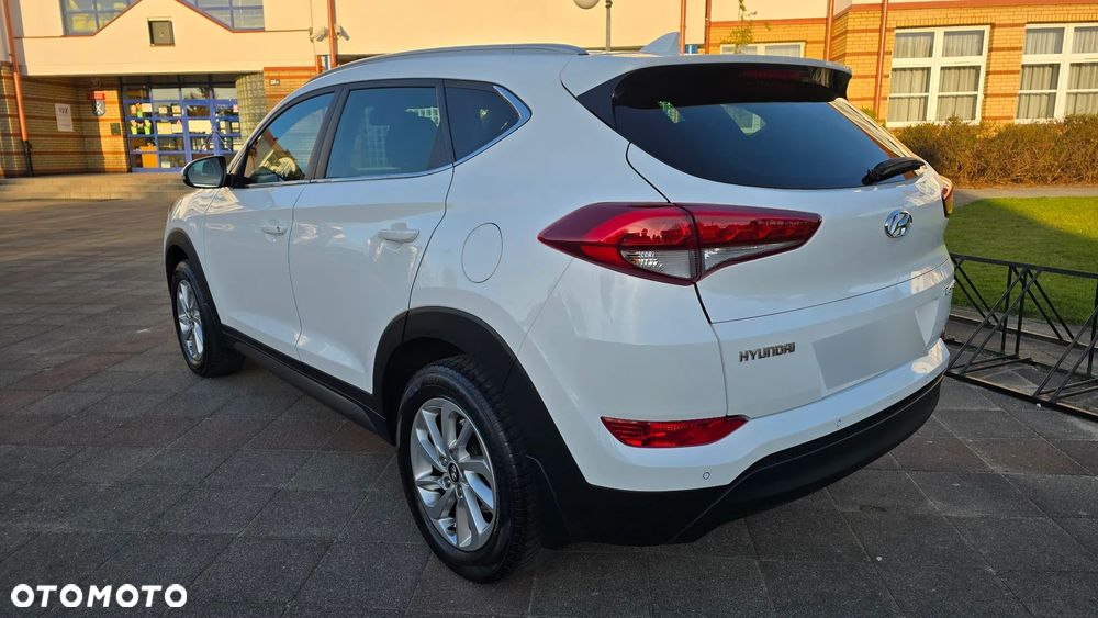 Hyundai Tucson - 4