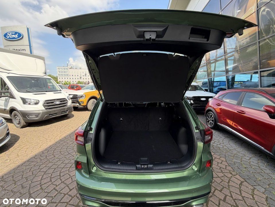 Ford Kuga - 19