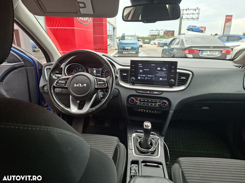 Kia XCeed 1.5 T-GDI 6MT City - 19