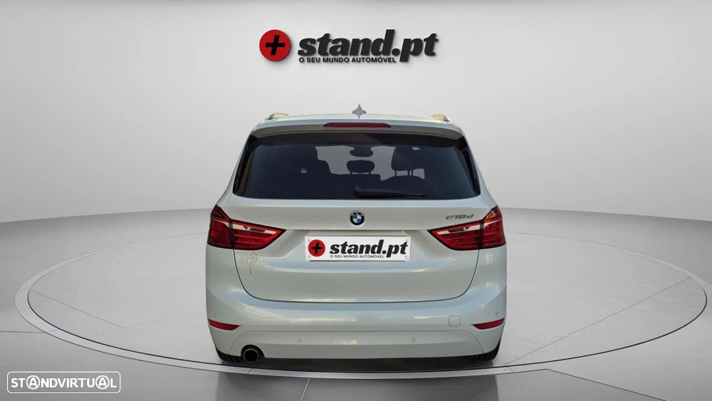 BMW 218 Gran Tourer d 7L Line Luxury - 6