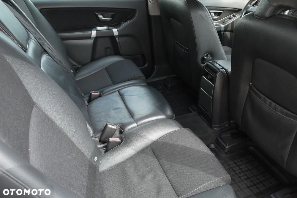 Volvo XC 90 D5 Summum - 32