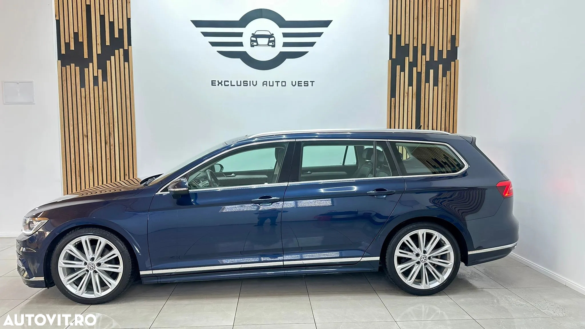 Volkswagen Passat - 11