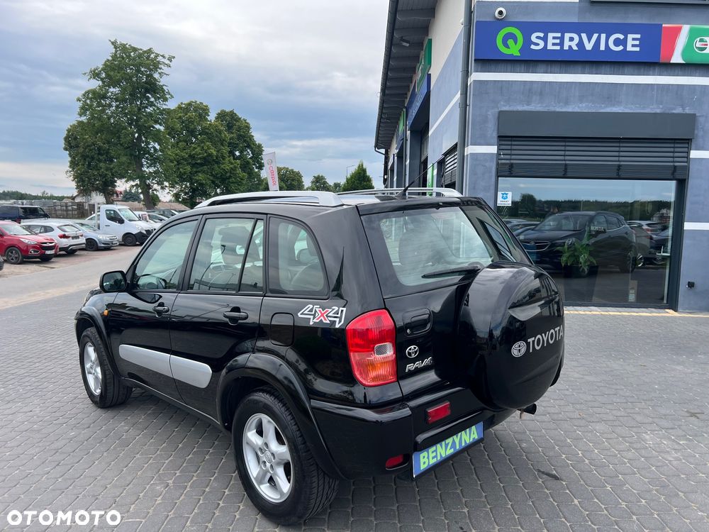 Toyota RAV4 2.0 VVT-i 4x4 - 9