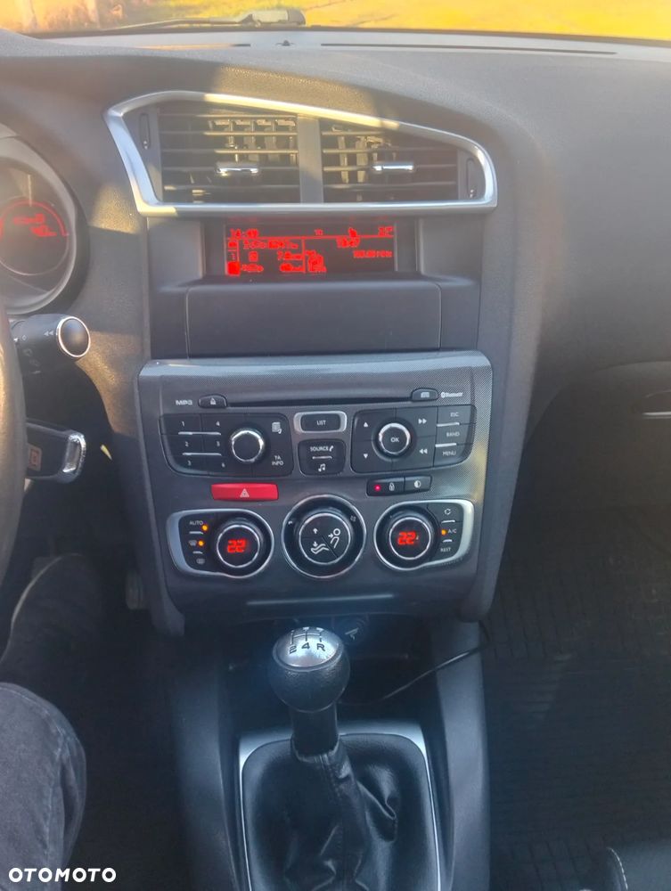 Citroën C4 1.6 VTi Attraction - 9