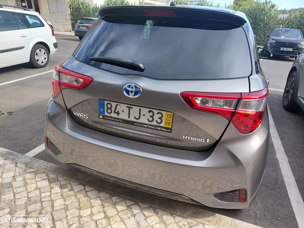 Toyota Yaris 1.5 HSD Square Collec.Grey - 5
