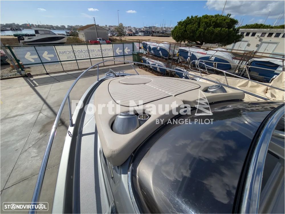 Cranchi Endurance 30 - 21