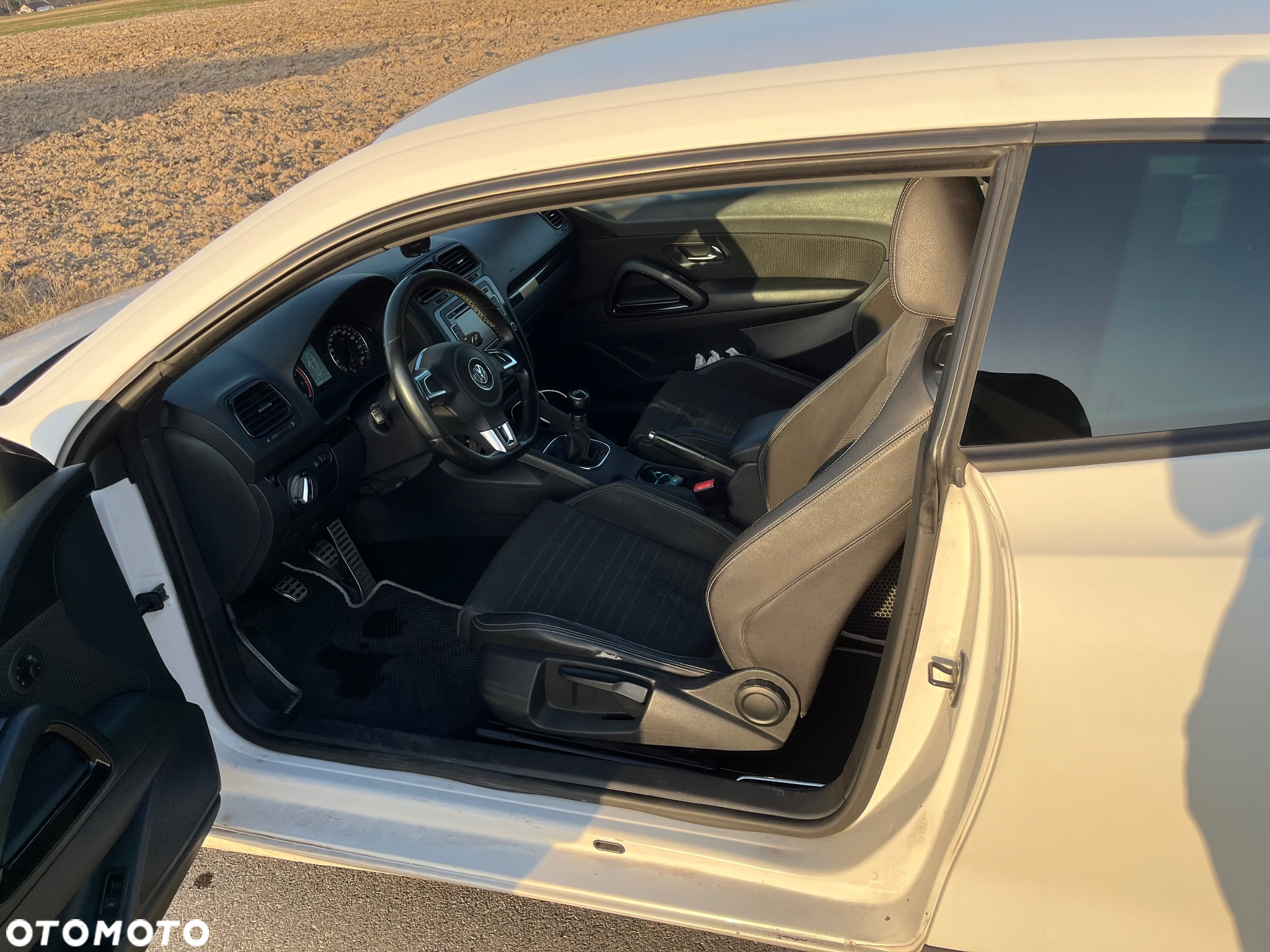 Volkswagen Scirocco 1.4 TSI - 12