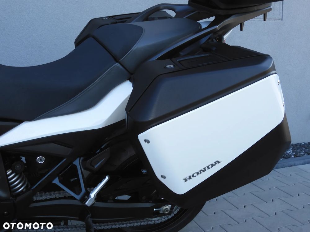 Honda NT - 26