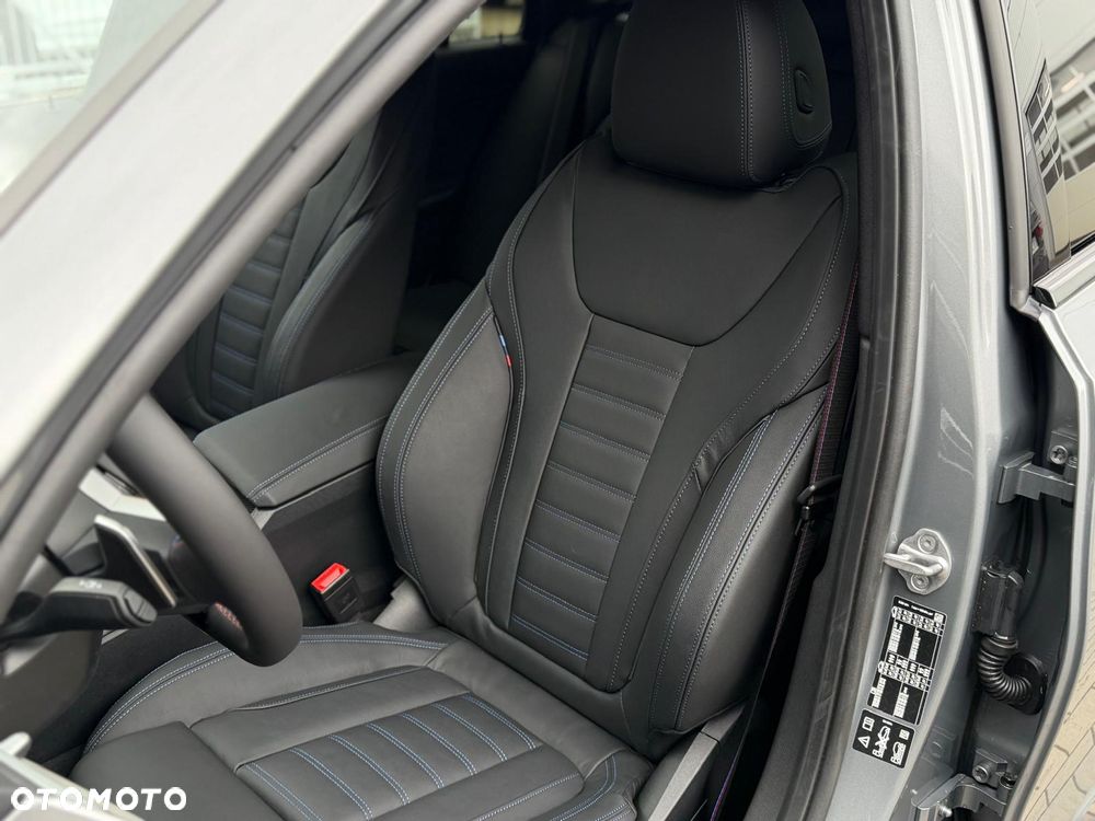 BMW Seria 3 M340i xDrive mHEV sport - 19
