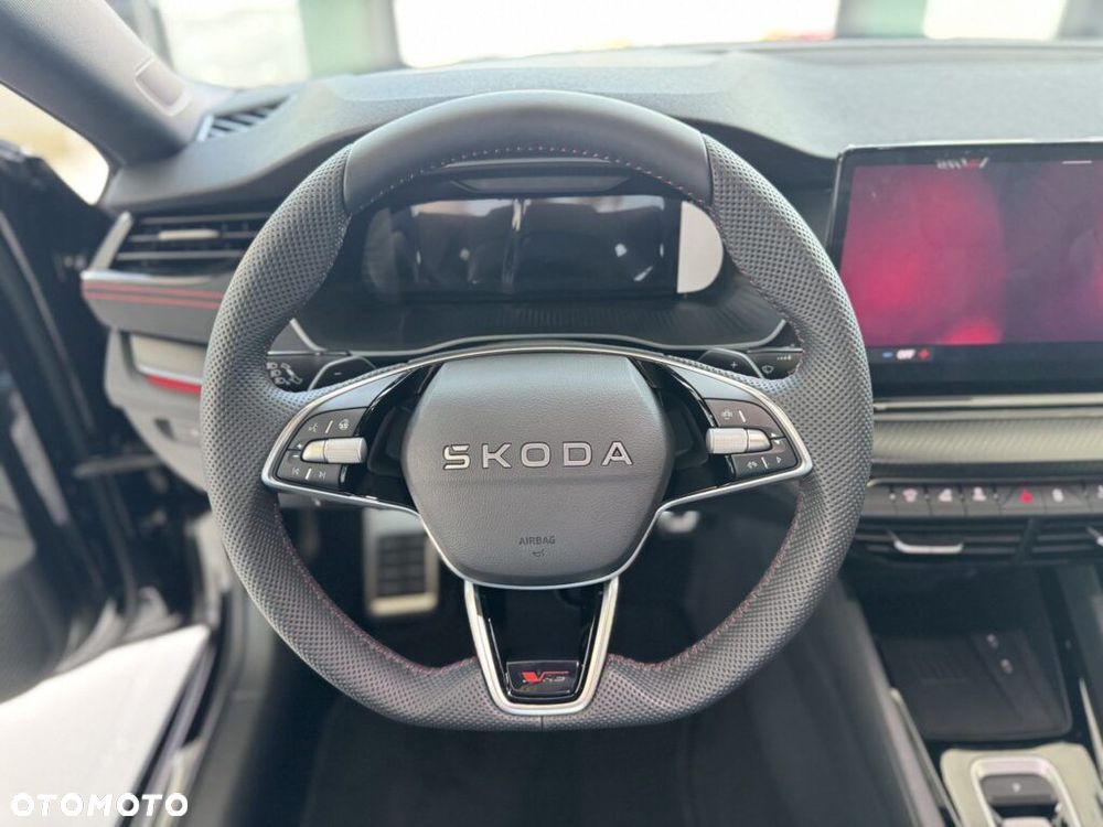 Skoda Octavia 2.0 TSI RS DSG - 18