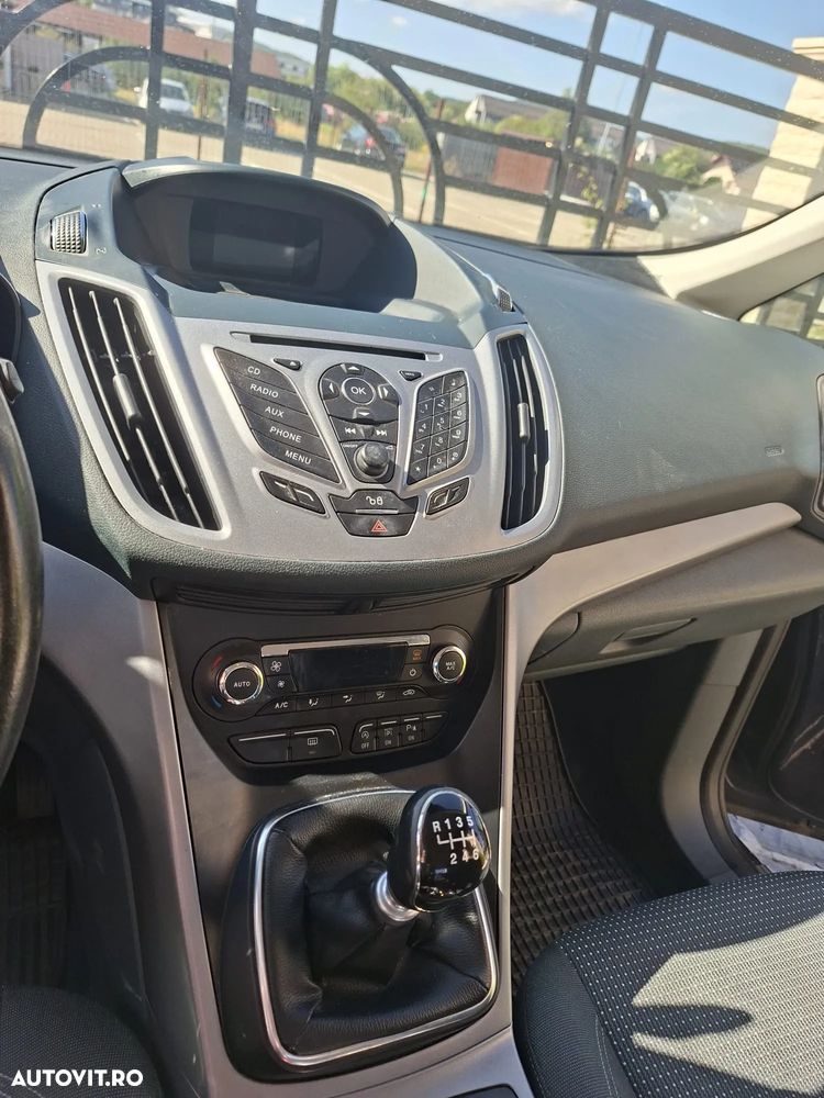 Ford C-Max - 7