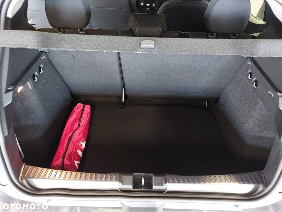 Dacia Sandero - 14