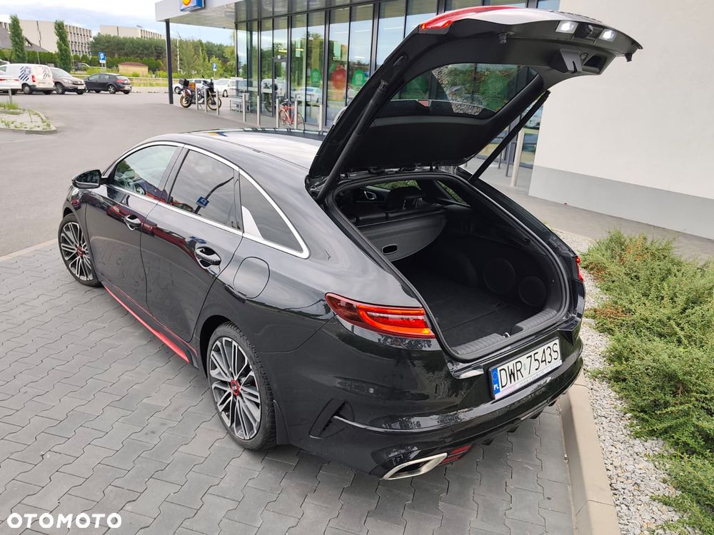 Kia ProCeed - 8