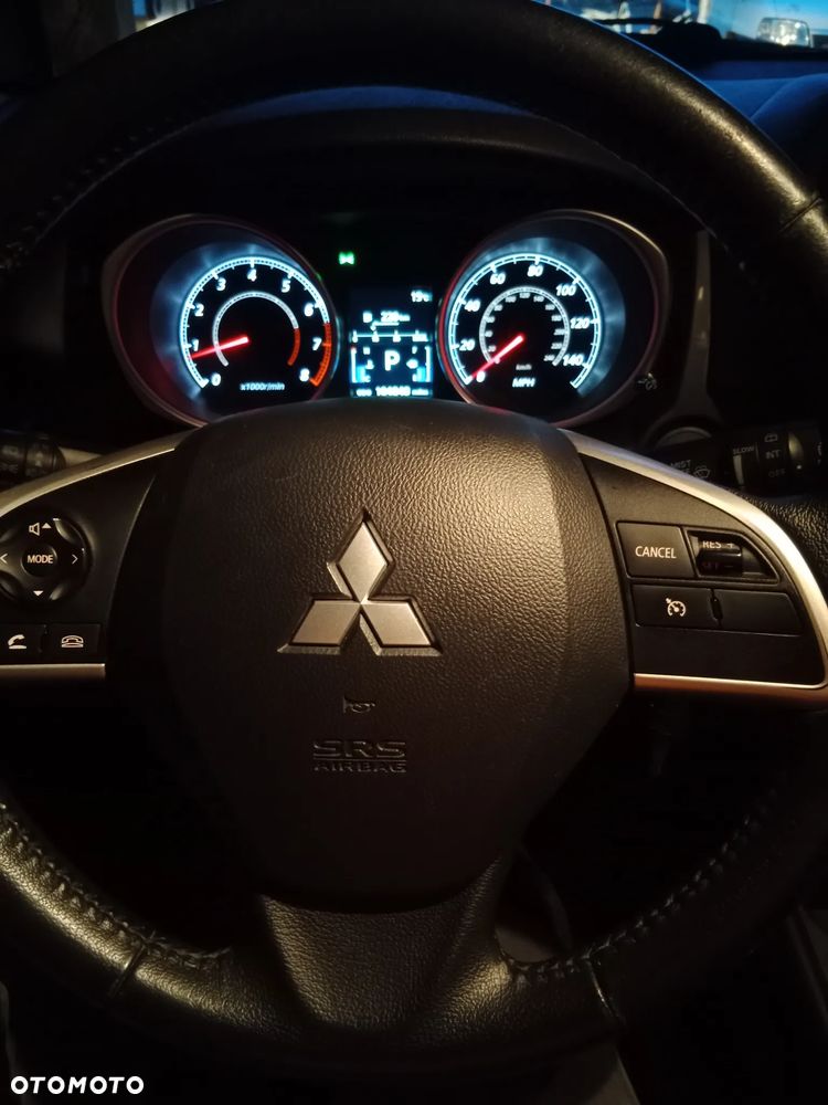Mitsubishi ASX 2.0 2WD CVT Intro Edition+ - 35