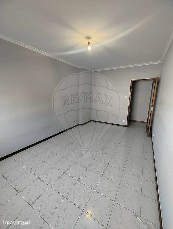 Apartamento T1 para arrendamento - Grande imagem: 3/15