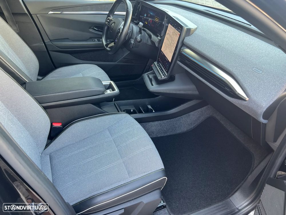 Renault Mégane E-Tech 220 Comfort Range Iconic - 18