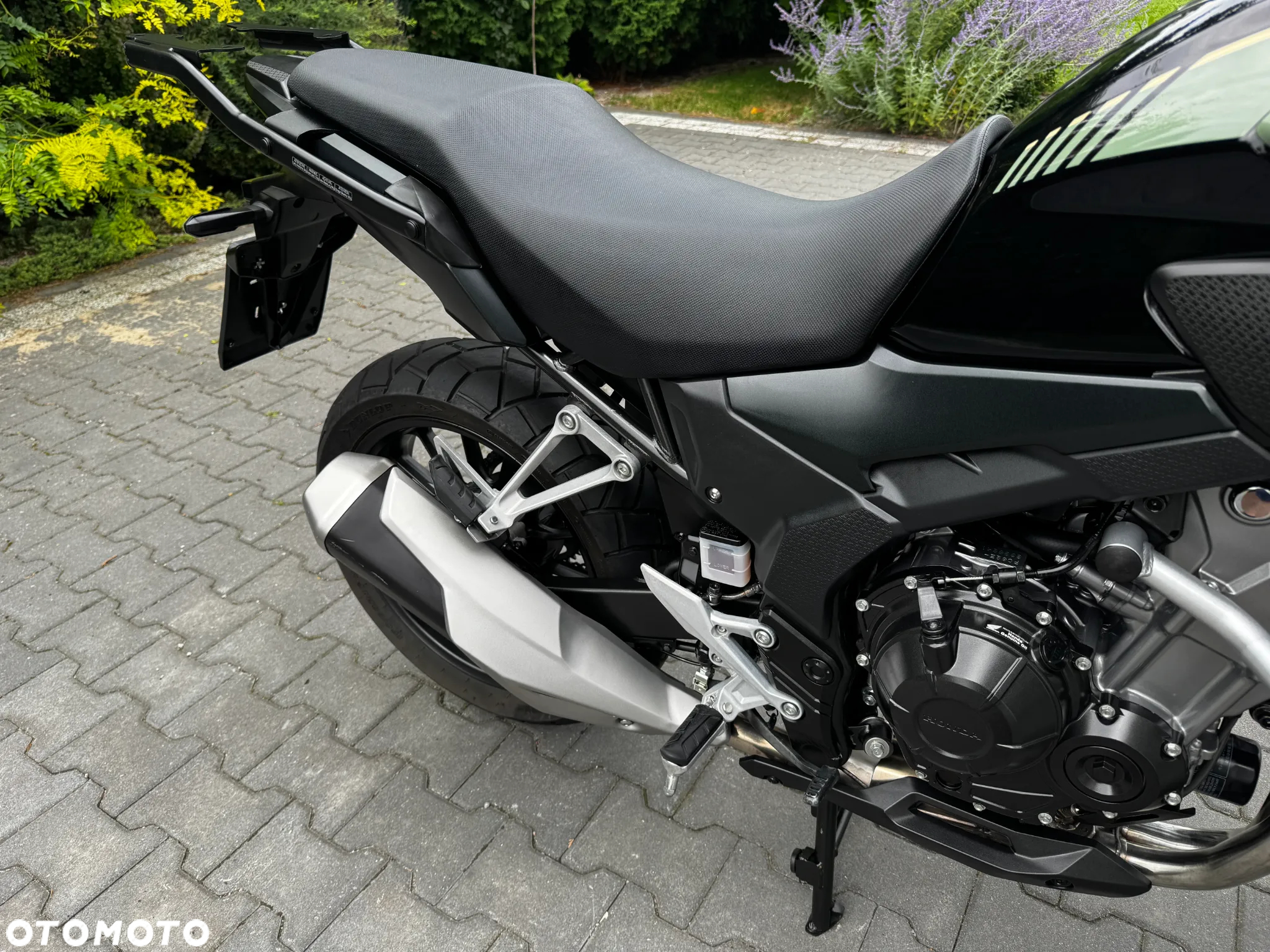 Honda CB - 16