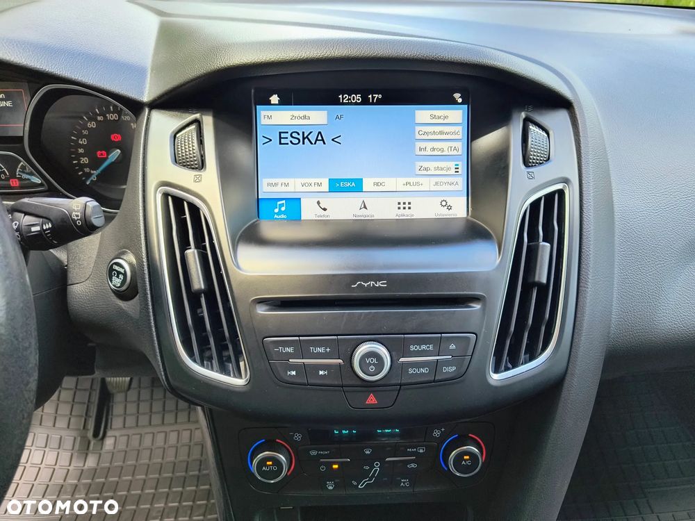 Ford Focus 1.5 TDCi Titanium ASS - 11