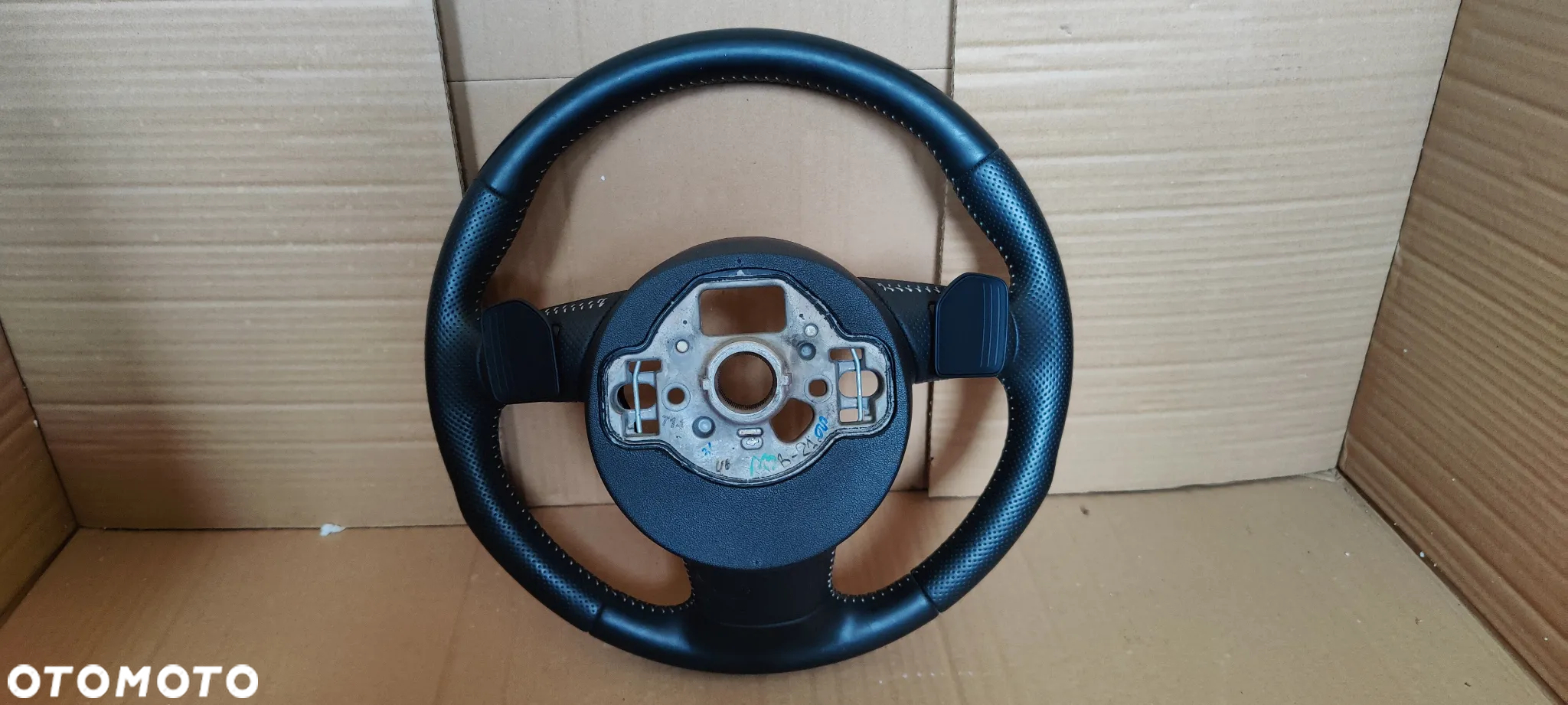 KIEROWNICA AUDI A6  A7 ŁOPATKI PODGRZEWANA SLINE 4H0124A - 4