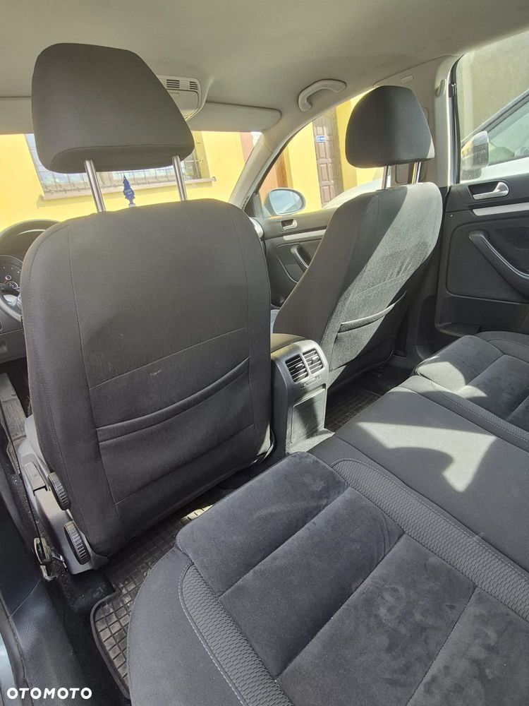 Volkswagen Golf 1.4 TSI Highline - 17