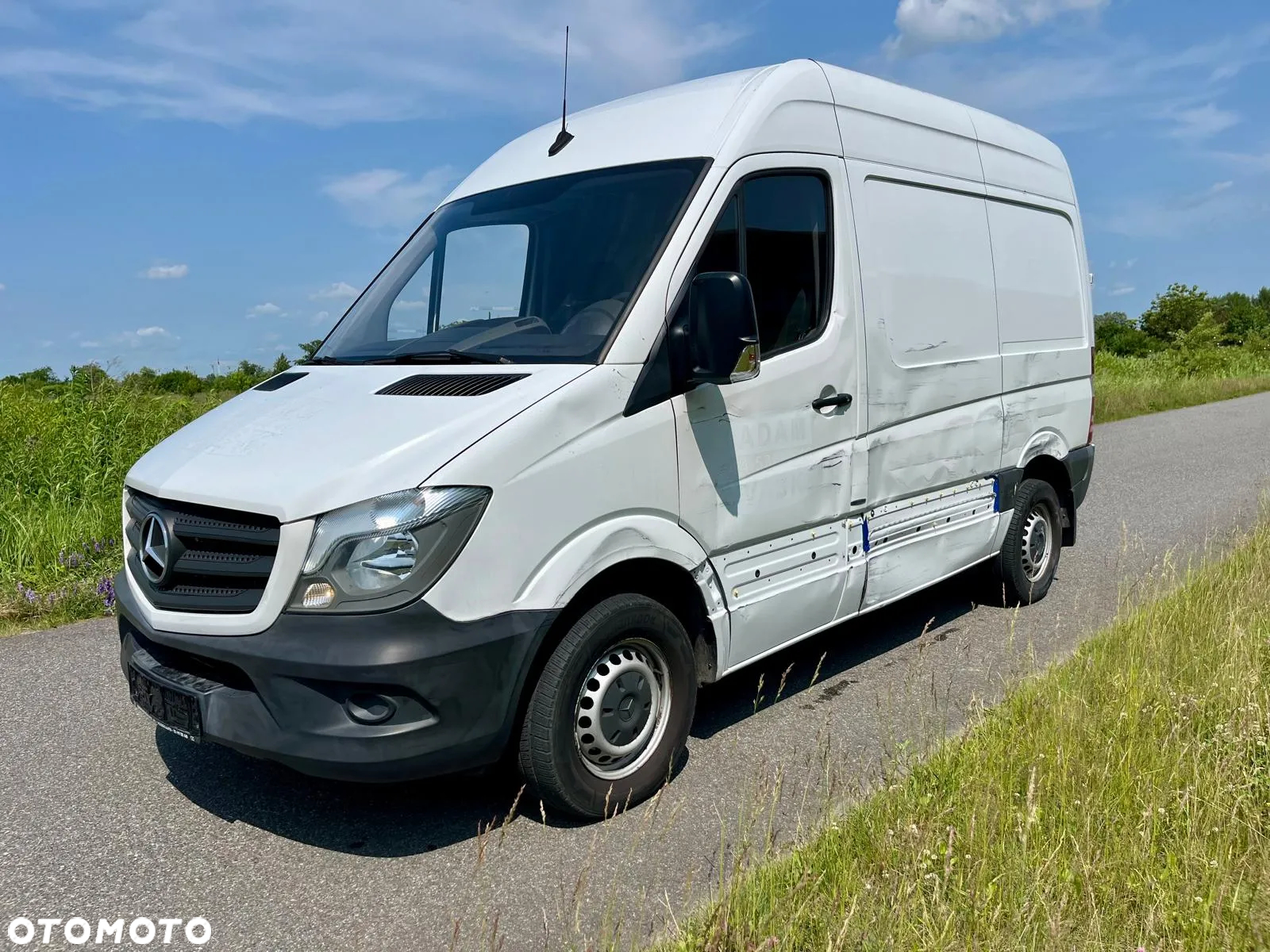 Mercedes-Benz Sprinter - 2