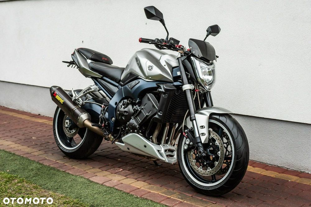 Yamaha FZ - 1