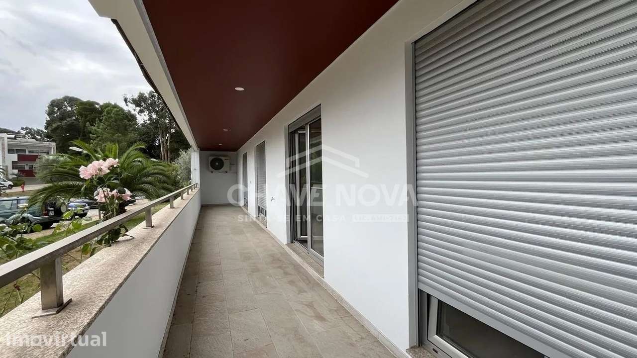 Apart. T4 c/77,5 m² varandas e Box p/2 carros em Oliveira do Douro - Grande imagem: 3/28