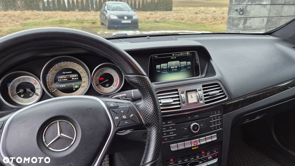 Mercedes-Benz Klasa E 400 7G-TRONIC - 15