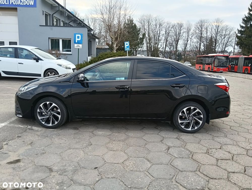 Toyota Corolla 1.6 Executive - 5