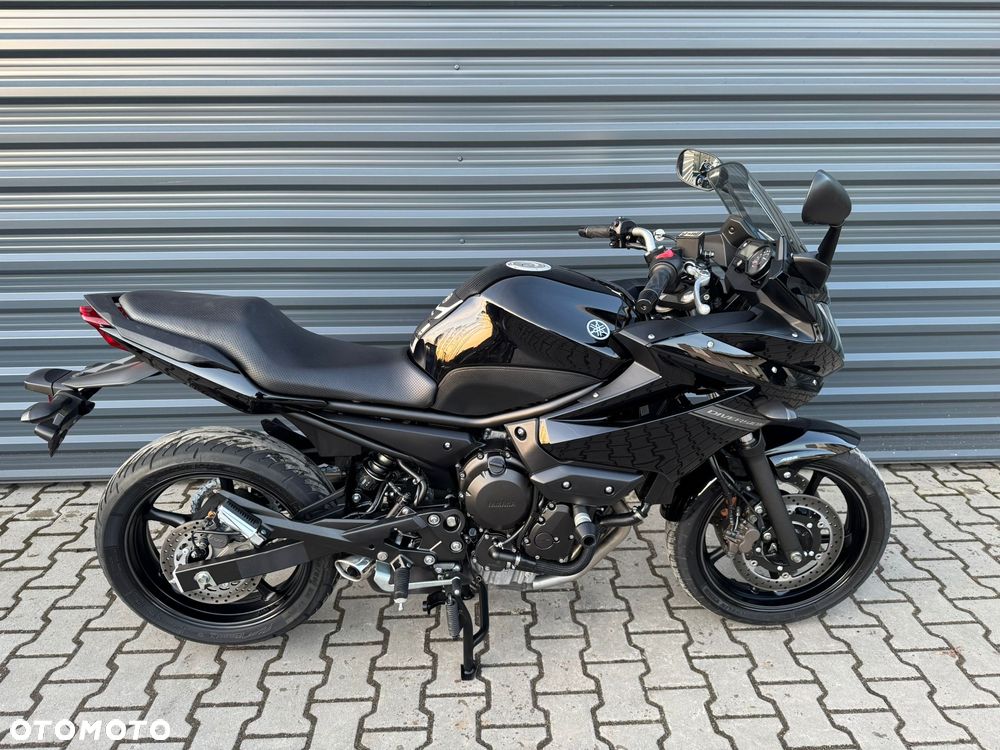 Yamaha XJ - 3