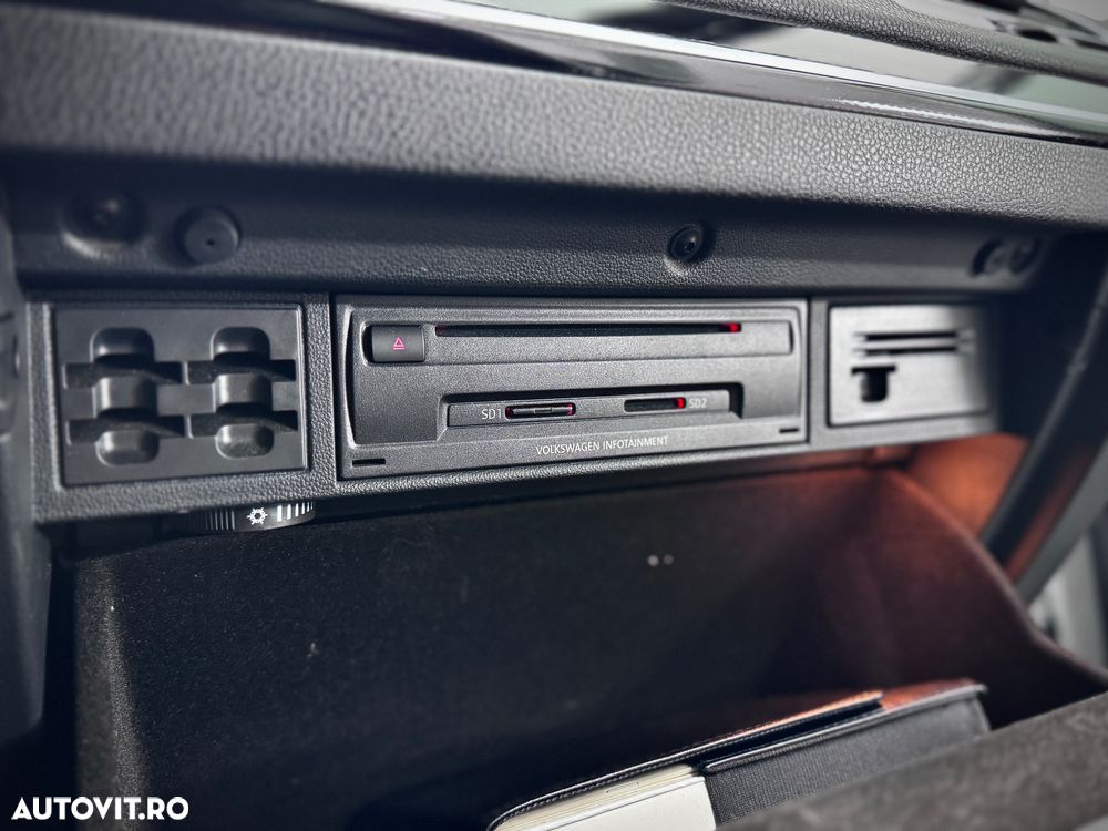 Volkswagen Golf GTD 2.0 TDI SCR DSG - 33