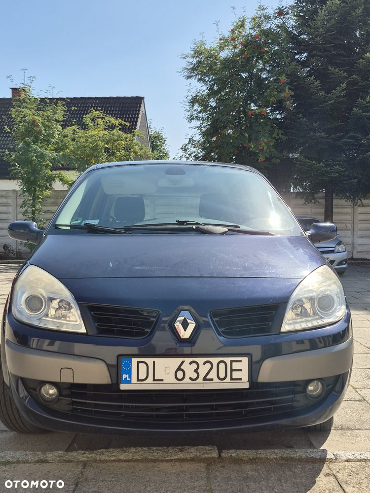 Renault Scenic 1.6 16V Confort Privilege - 3