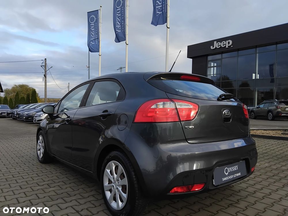 Kia Rio 1.2 M (klm) - 3