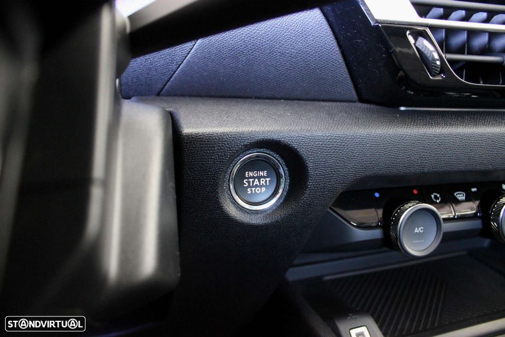 Citroën C4 1.2 PureTech Plus - 17