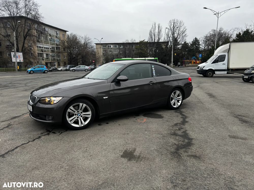 BMW Seria 3 320d - 5