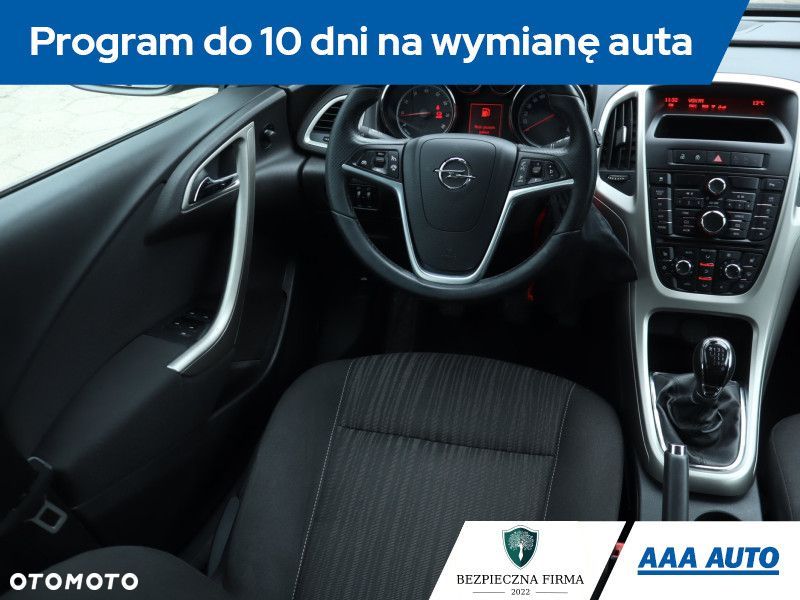 Opel Astra - 9