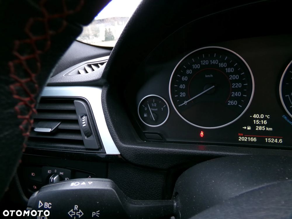 BMW Seria 3 318d Sport Line - 7