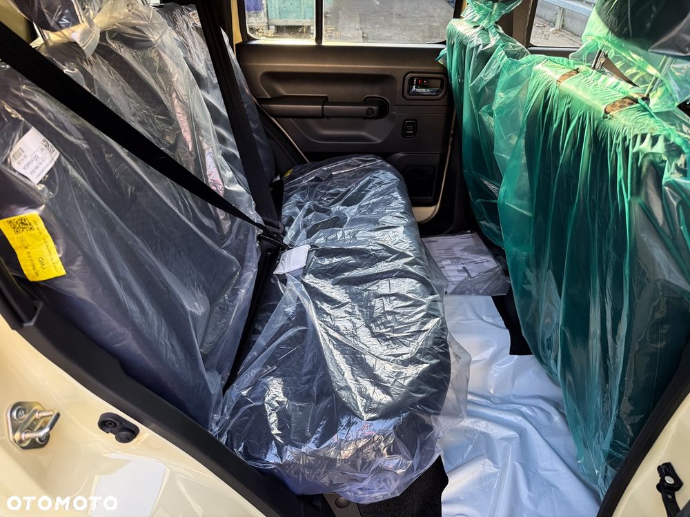 Suzuki Jimny 1.5 Elegance - 16