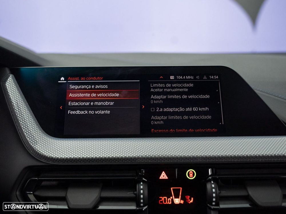 BMW 116 d Pack Desportivo M - 33